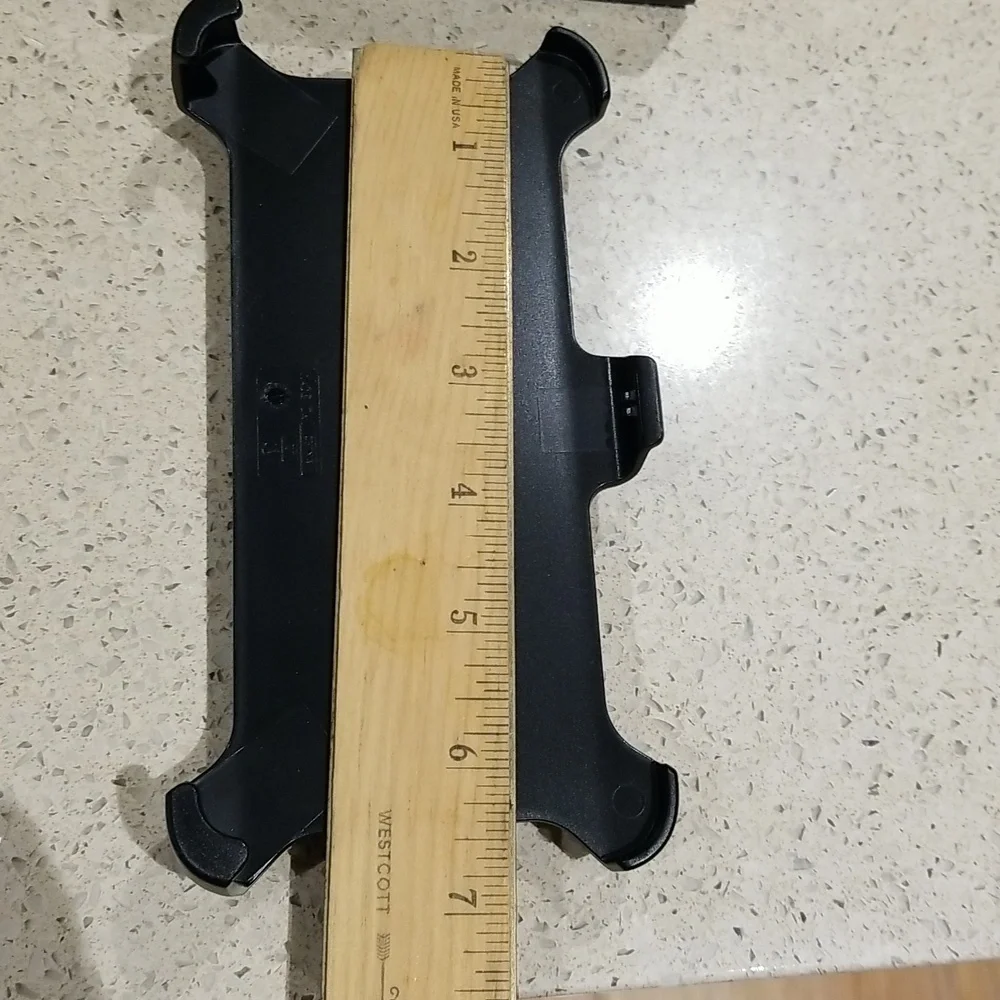 Defender Belt clip holder NWT